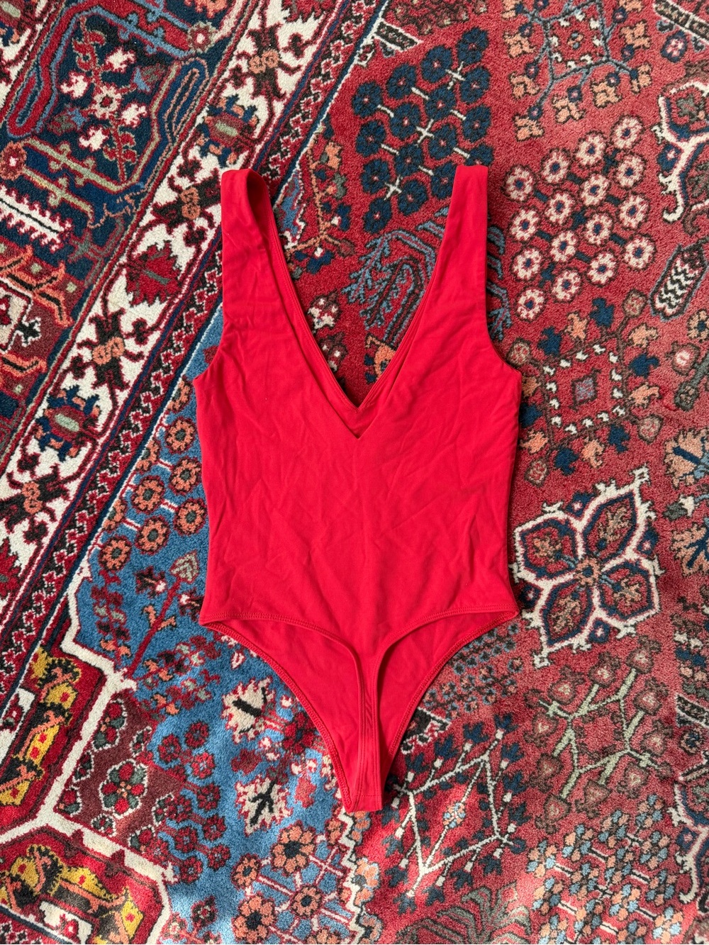 Aritzia Babaton contour body suit red s